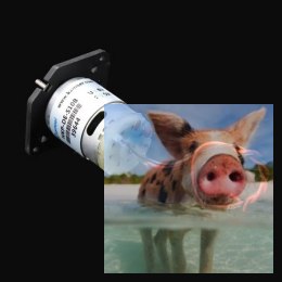 Duży system chłodzenia wodnego (radiator, zbiornik, pompa, wiatrak, przewody, zestaw śrub)